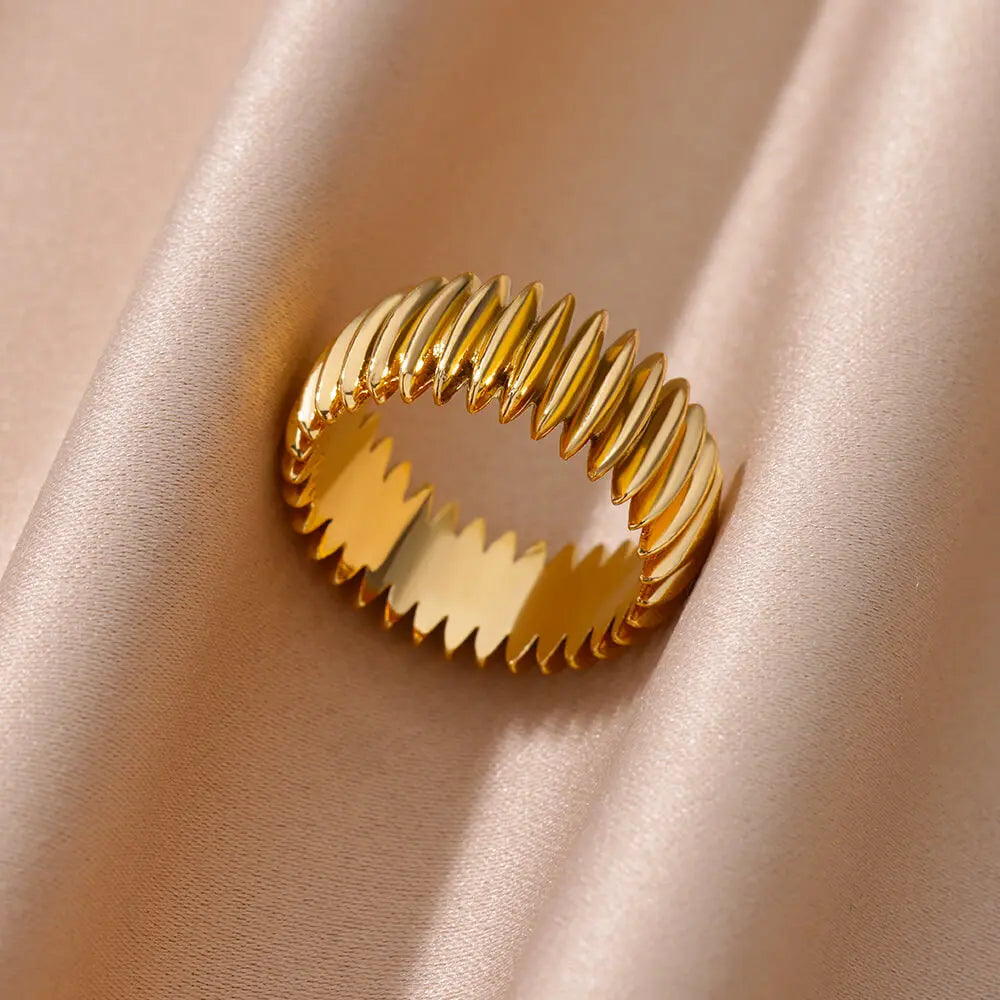 Gothic Stripe Rings for Women Stainless Steel Gold Color Ring Vintage Couple Band Aesthetic Jewelry Finger Accessories anillos