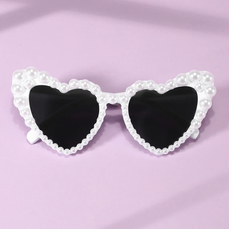 New In Luxury Fine Shimmering Love Pearl Sun Glasses Women Heart Glasses Casual Bling Sunglasses Lentes De Sol Mujer